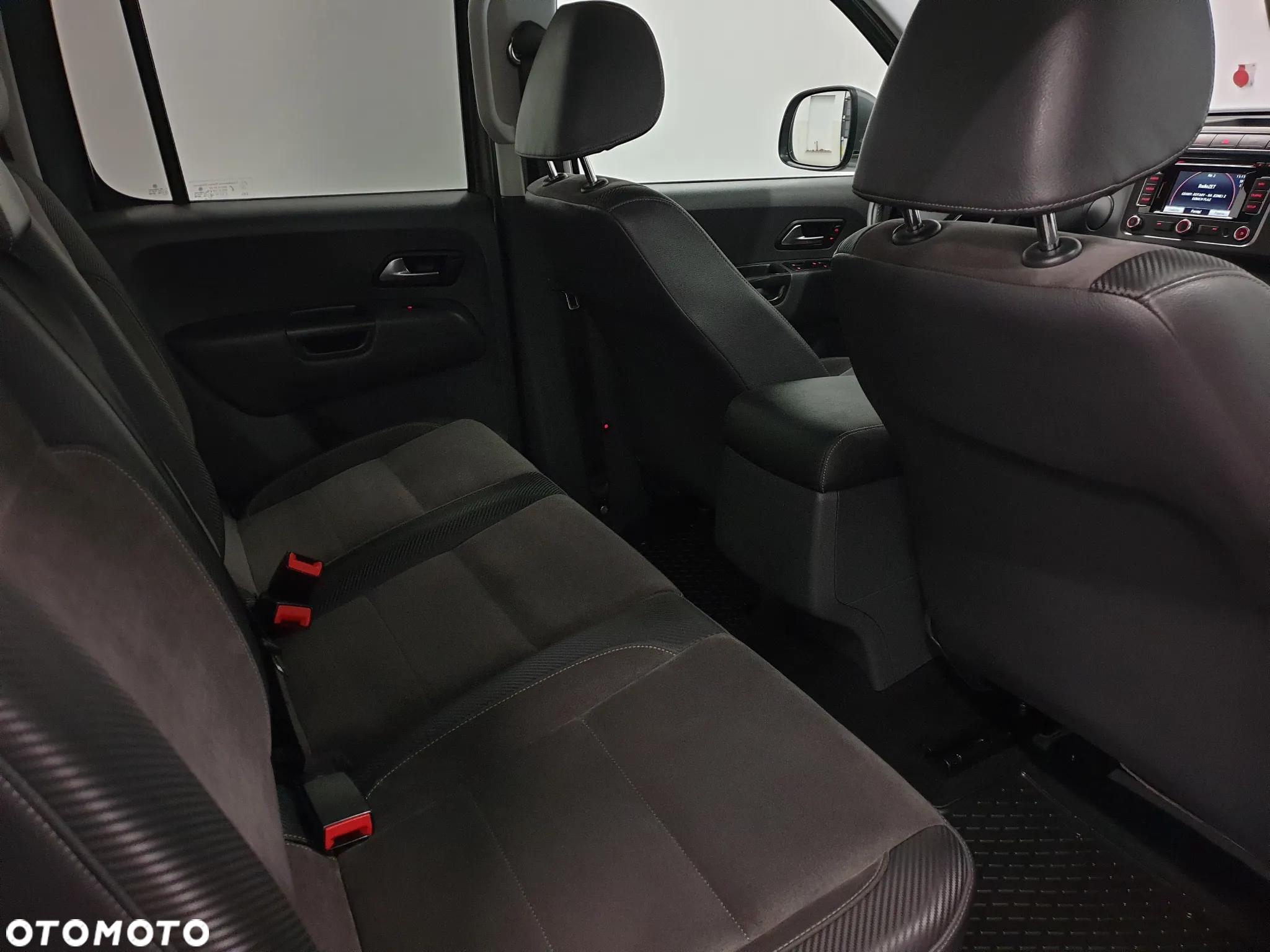 Volkswagen Amarok DC 2.0 BiTDI 4Mot Highline - 40