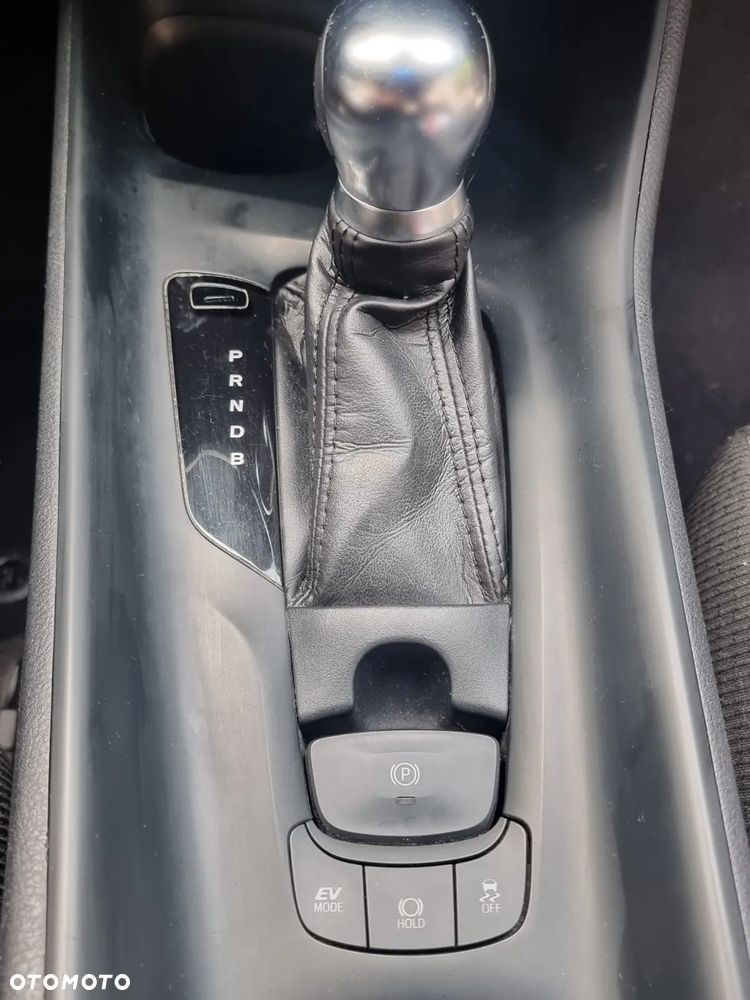 Toyota C-HR 1.8 Hybrid Premium - 16