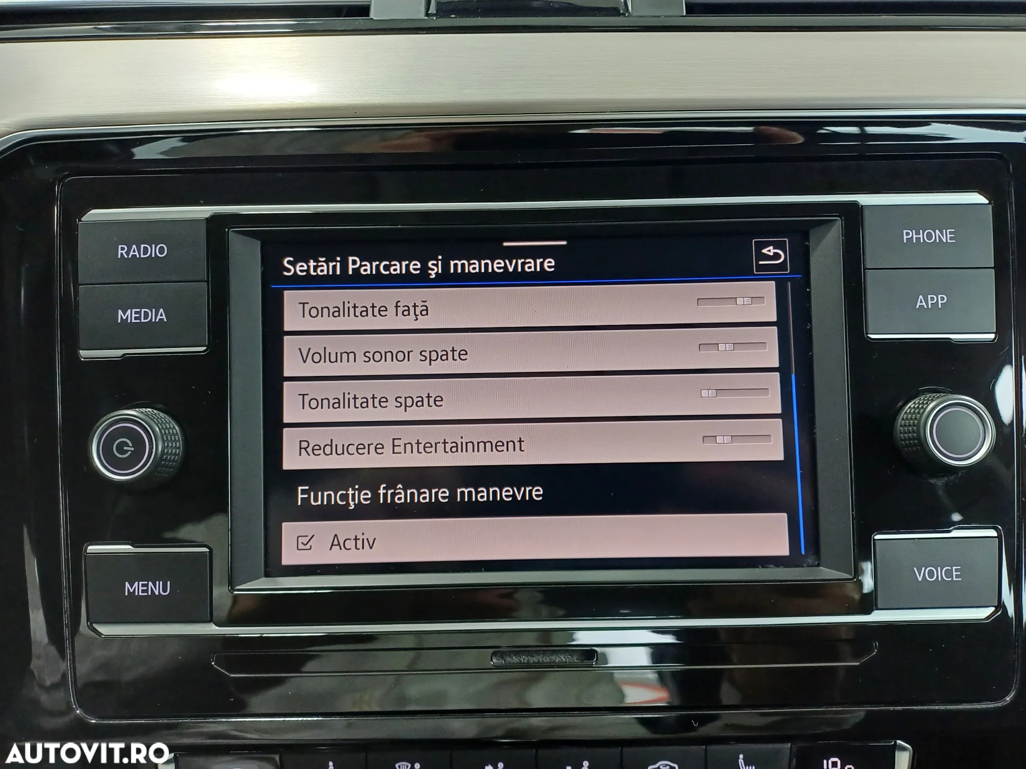 Volkswagen Passat 2.0 TDI DSG Highline - 20