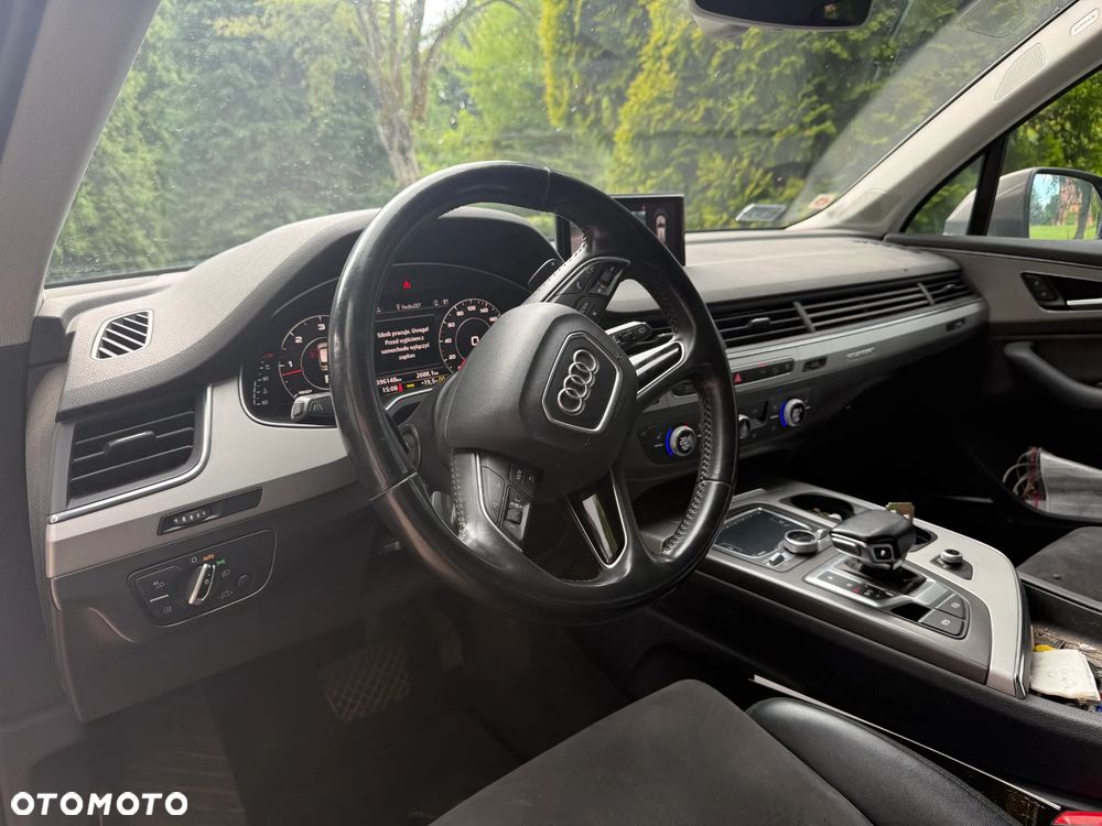 Audi Q7 - 7
