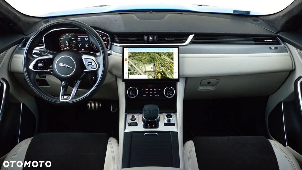 Jaguar F-Pace 5.0 V8 P550 AWD SVR - 4