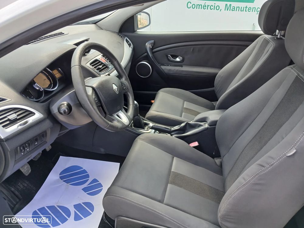 Renault Mégane Coupe 1.5 dCi Dynamique - 13