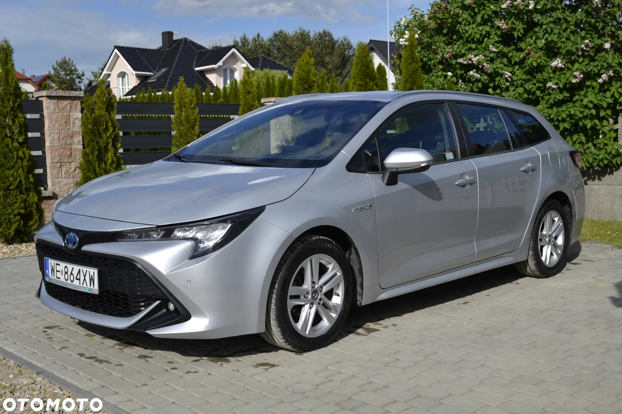 Toyota Corolla - 2