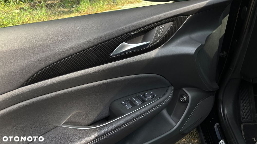 Opel Insignia - 14