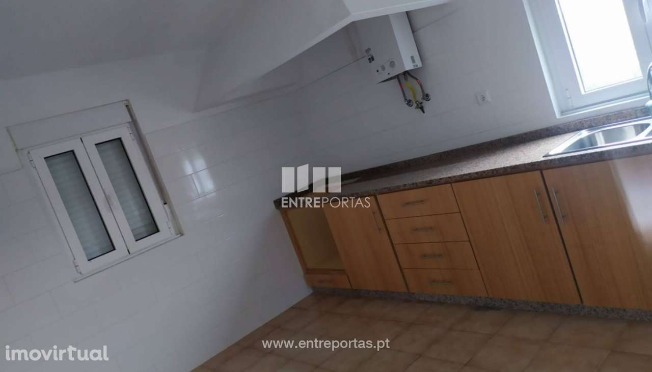 Quinta para venda, Fontoura, Valença - Grande imagem: 3/30