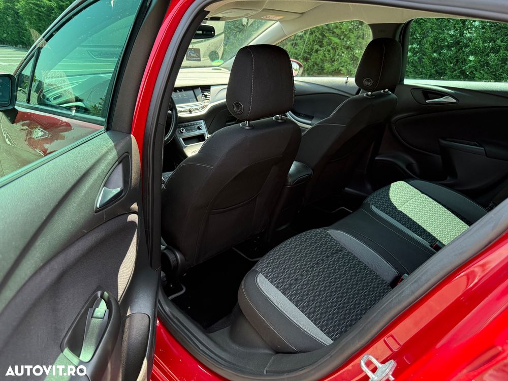 Opel Astra 1.2 Turbo Business Elegance - 14