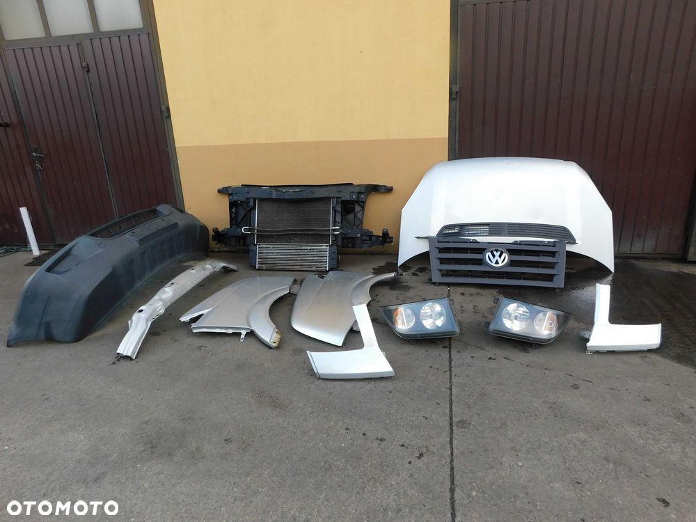 VW Crafter 2.5 przód kompletny maska chłodnice zderzak lampy błotniki - 1