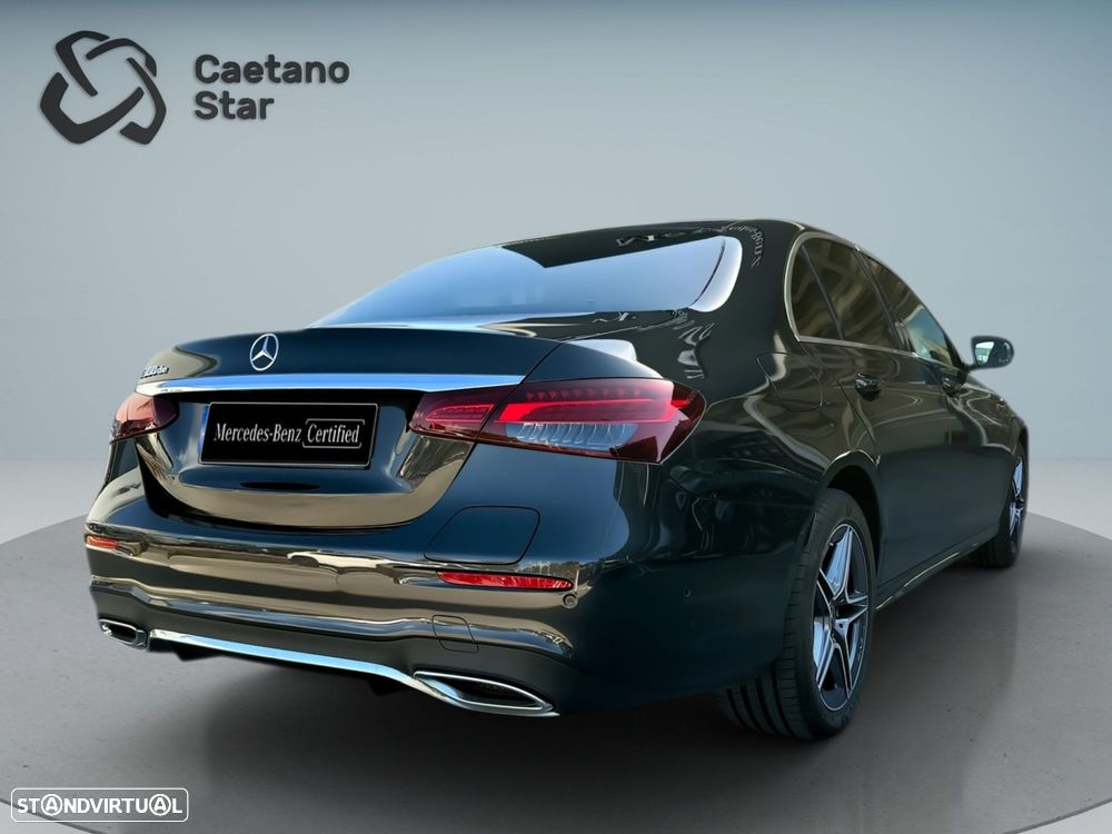 Mercedes-Benz e-300 - 5