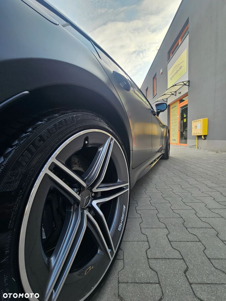 Mercedes-Benz AMG GT 43 4-Matic+ - 22