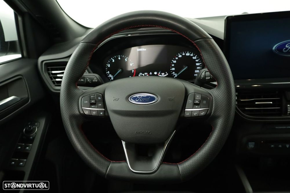 Ford Focus 1.0 EcoBoost MHEV ST-Line - 15