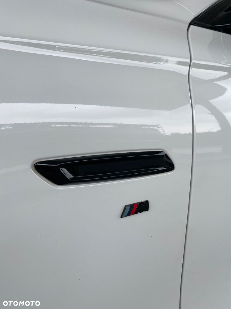 BMW Seria 5 530d xDrive - 15