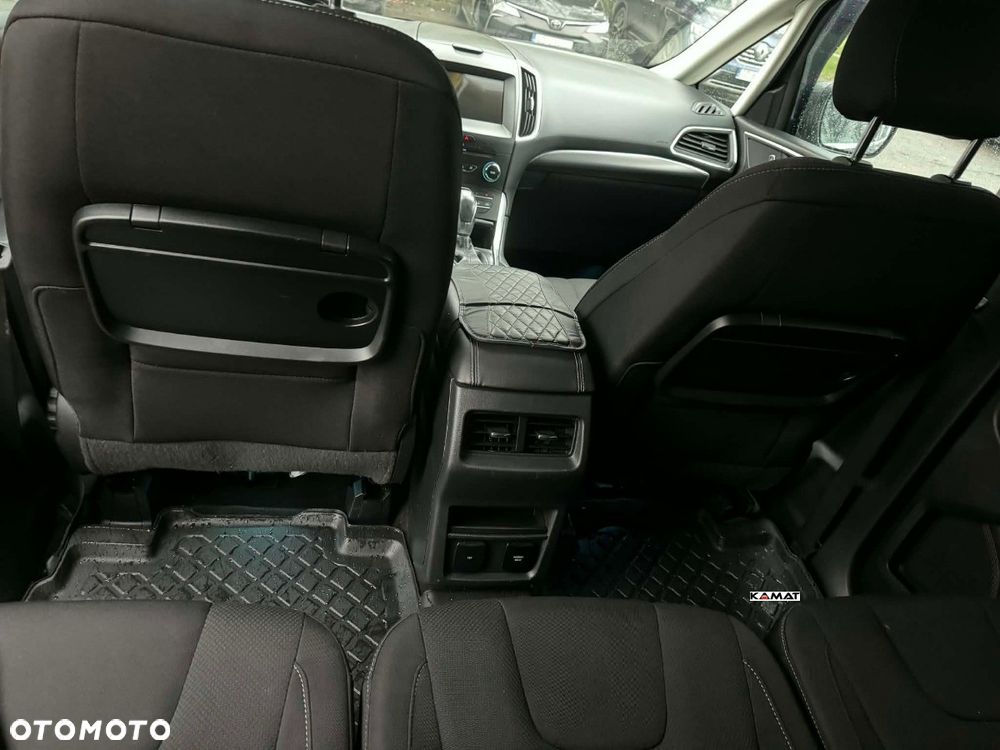 Ford S-Max 2.0 TDCi Vignale PowerShift - 2