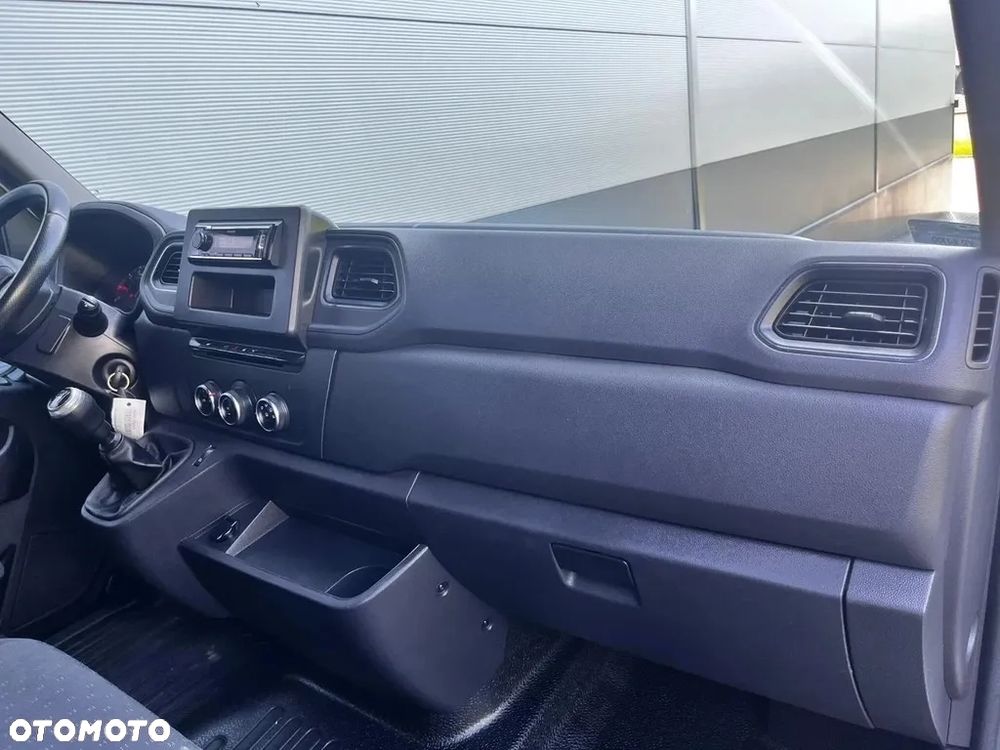 Renault Master - 5