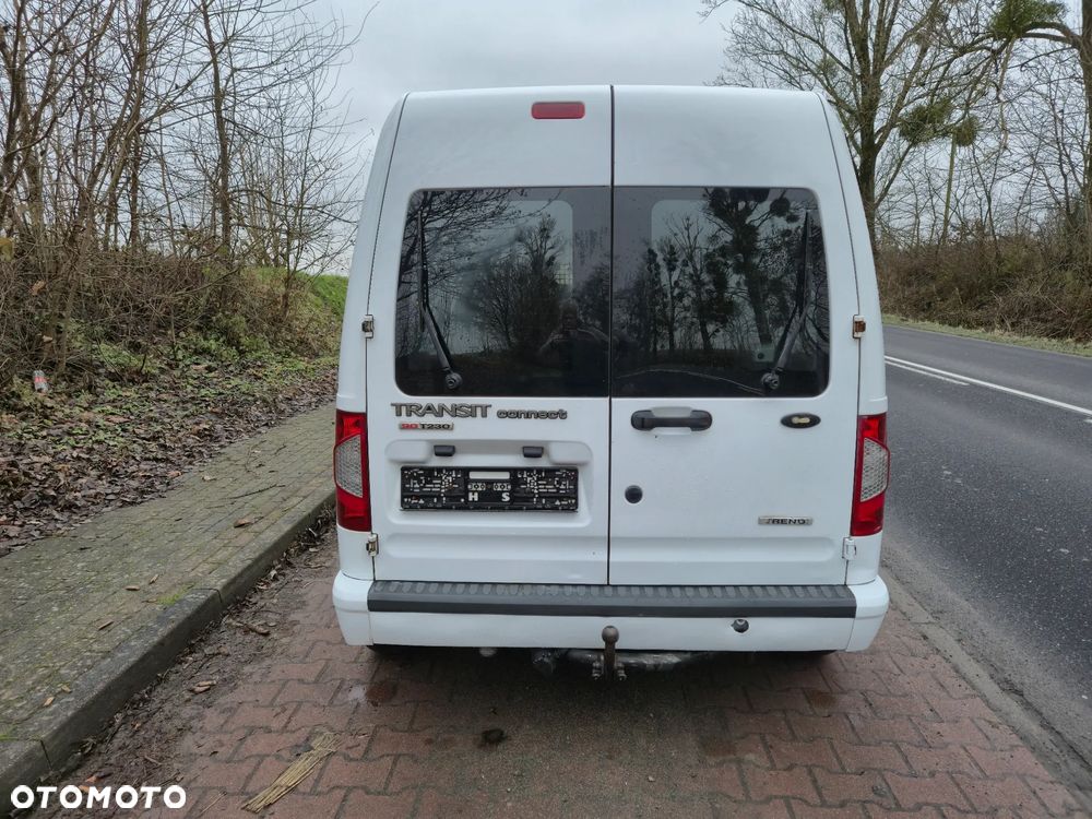 Ford Transit connect - 8