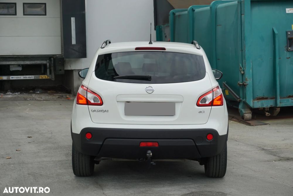 Nissan Qashqai 1.6 DCI 4 x 4 DPF Start/Stop tekna - 13
