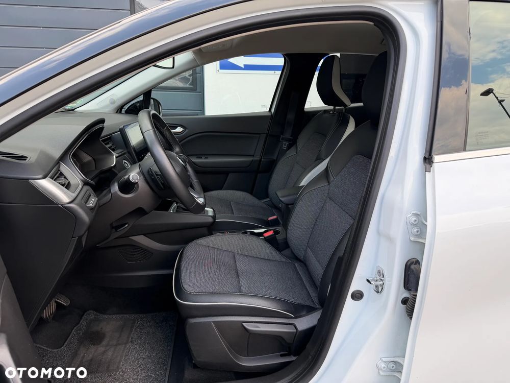 Renault Captur 1.3 TCe mHEV Intens EDC - 17