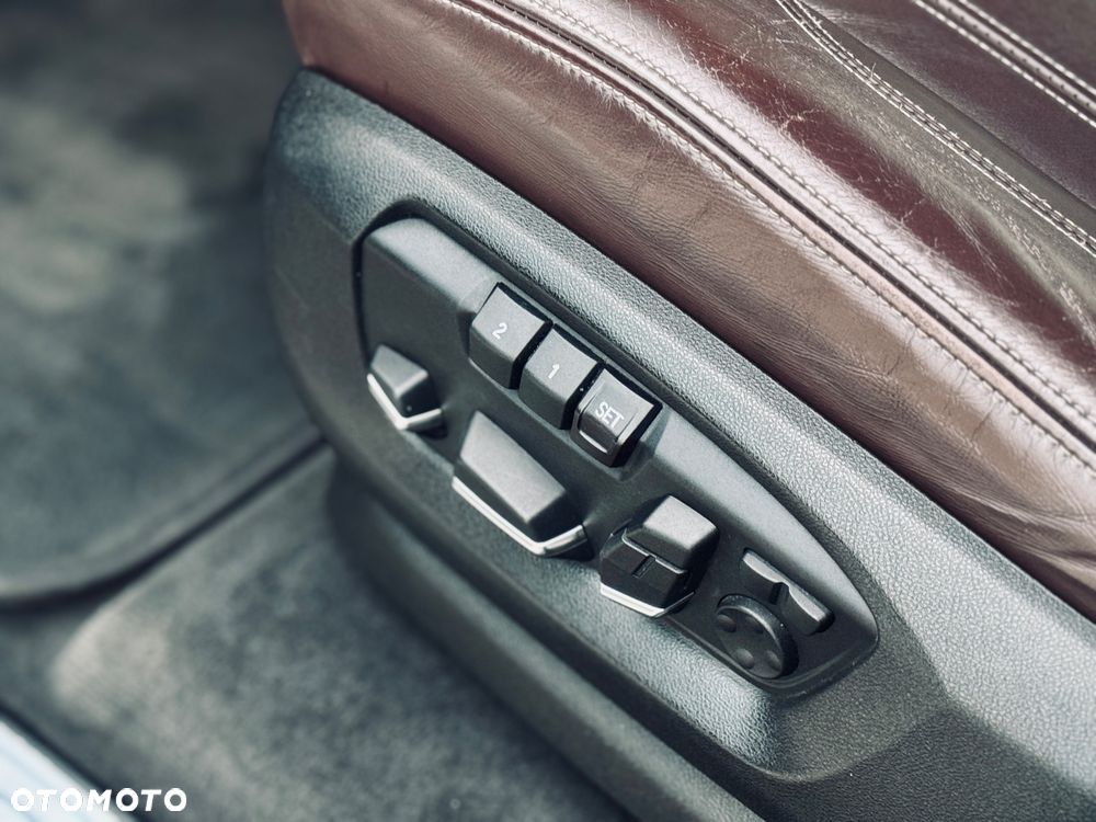 BMW X5 3.5i xDrive - 15