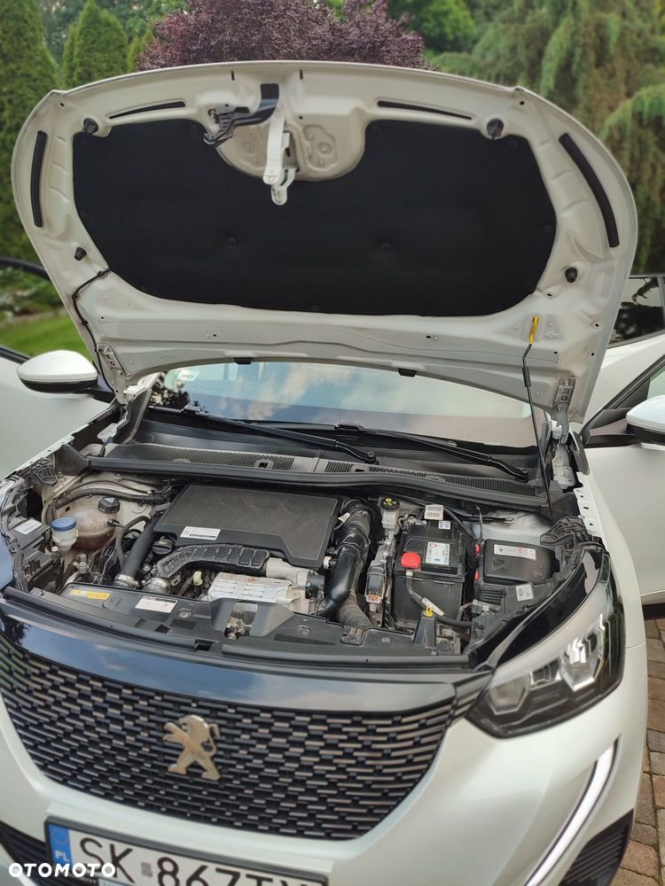 Peugeot 2008 1.2 PureTech Allure S&S EAT8 - 14