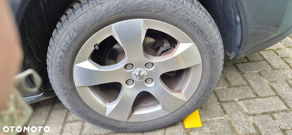 Peugeot 3008 1.6 HDi Active - 7