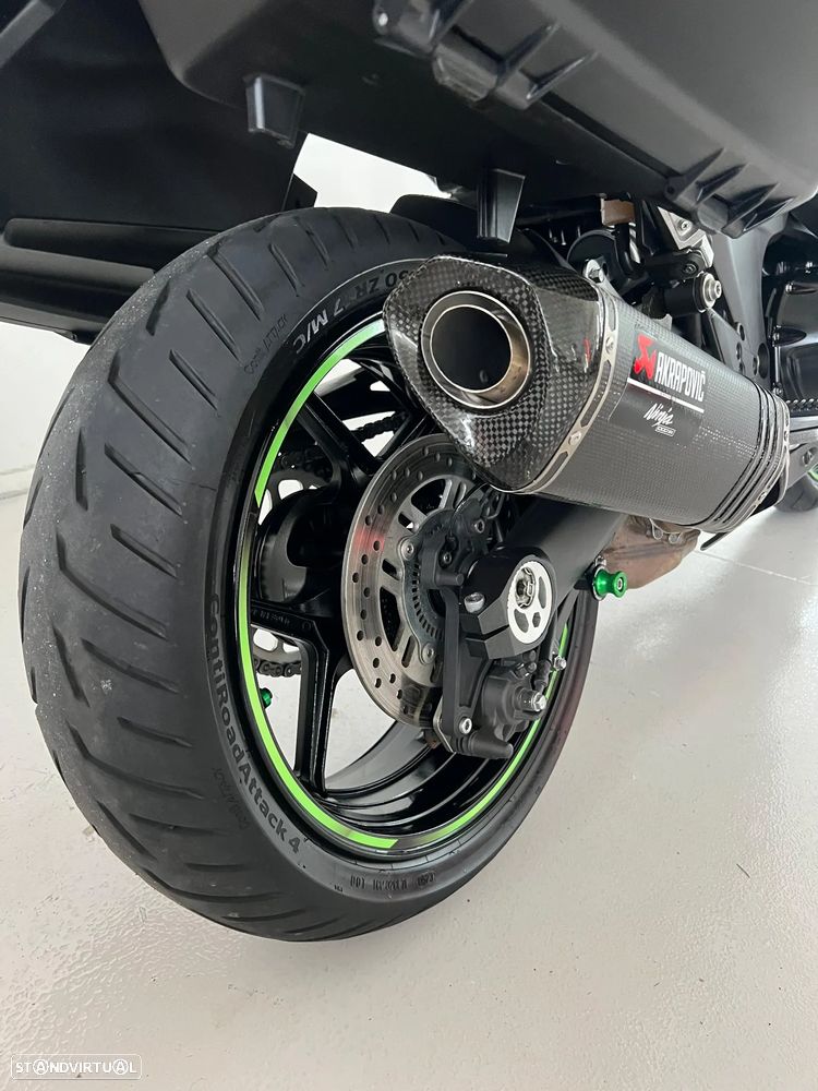 Kawasaki Ninja 1000SX PERFORMANCE TOURER - 12