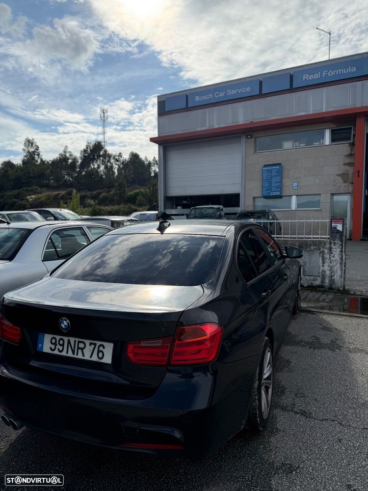 BMW 320 d Auto - 4