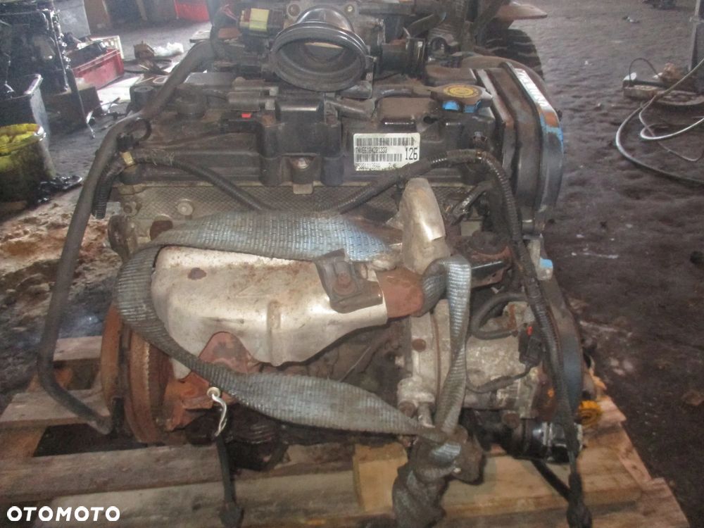 SILNIK KOMPLETNY JEEP CHEROKEE LIBERTY 2.4 BENZYNA P53011126AA ED - 2