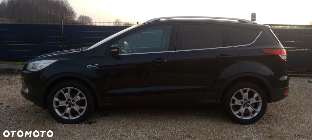 Ford Kuga ver-1-6-ecoboost-2x4-titanium - 4