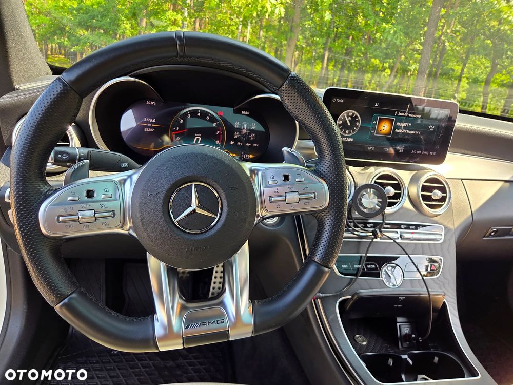 Mercedes-Benz Klasa C 43 AMG 4MATIC - 28