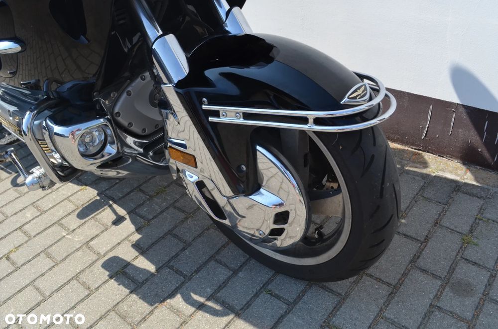 Honda GL - 8