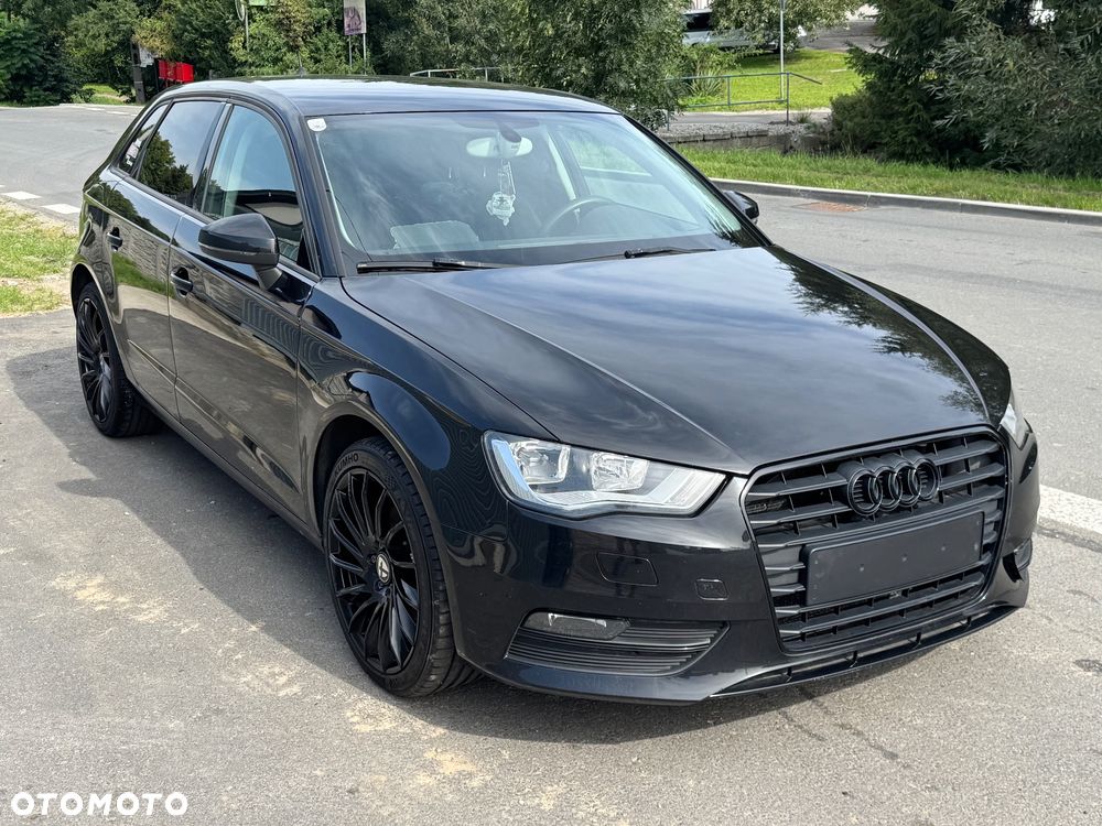 Audi A3 Sportback 1.6 TDI ultra Attraction - 1
