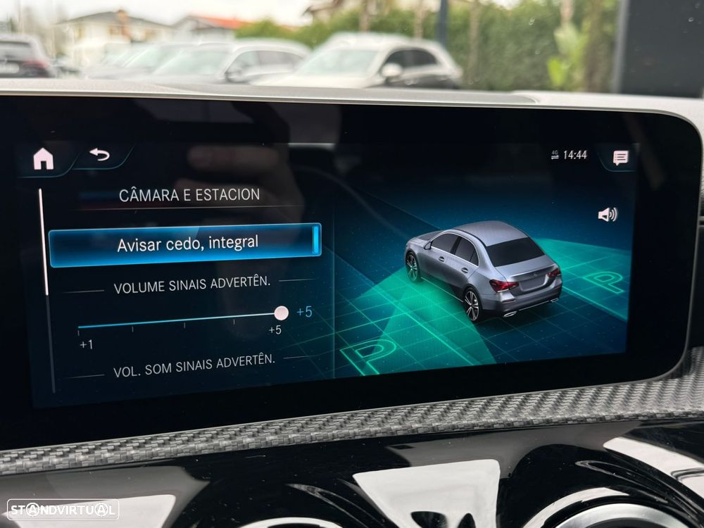 Mercedes-Benz A 200 Limousine d Style Plus Aut. - 37