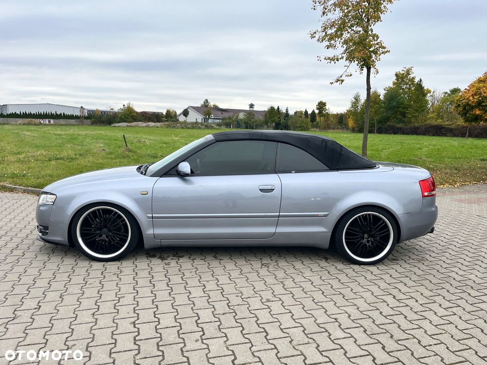 Audi A4 Cabrio - 4