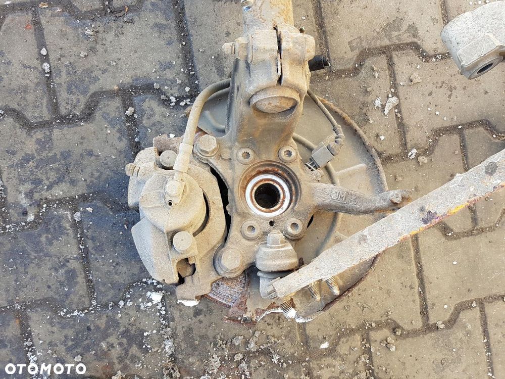 VW GOLF 5 V PLUS 05-08r 1.4 TSI AMORTYZATOR WAHACZ ZWROTNICA PRAWA PRZÓD - 5