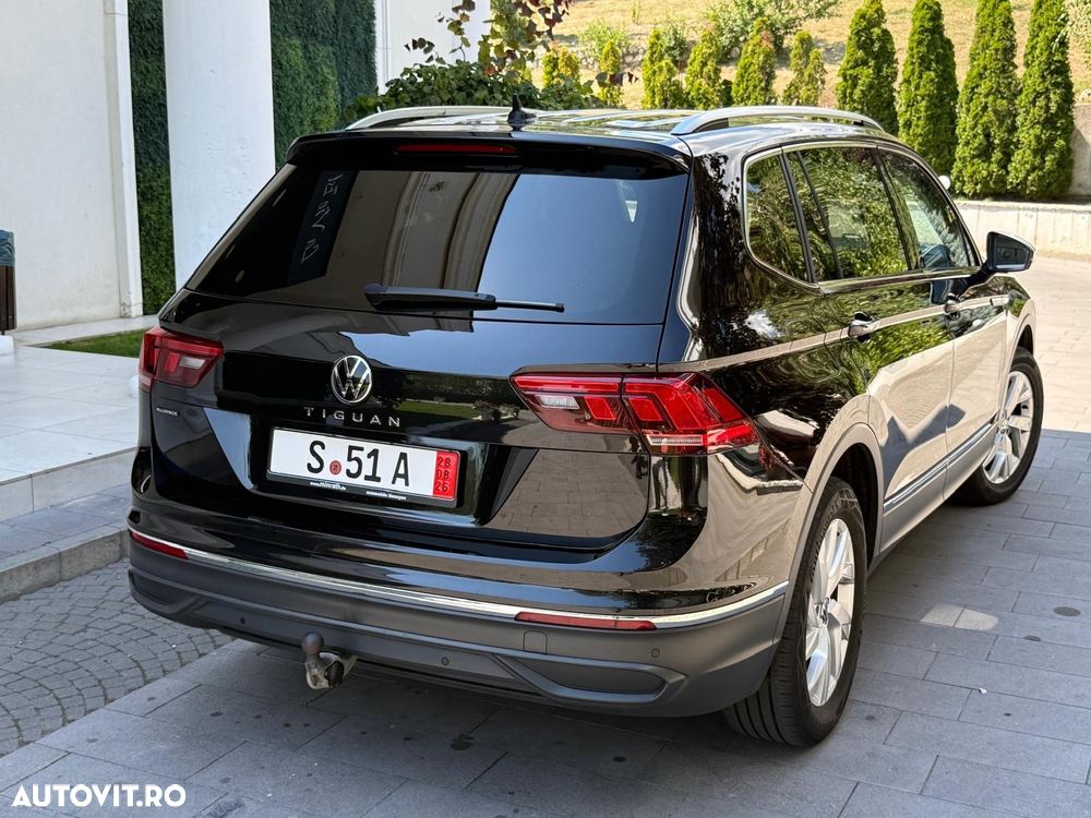 Volkswagen Tiguan 2.0 TDI DSG Elegance - 35