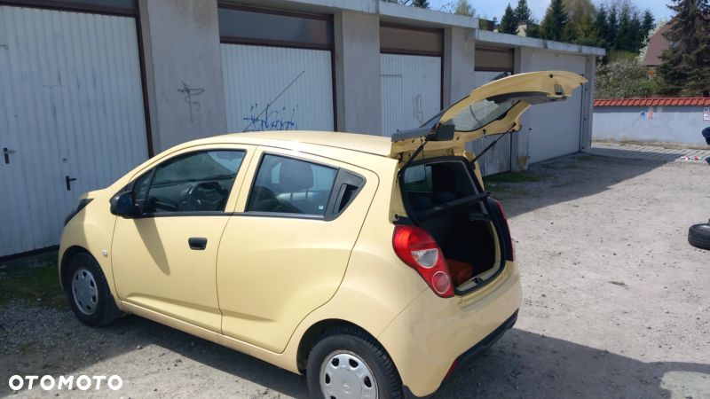 Chevrolet Spark 1.0 LS - 4