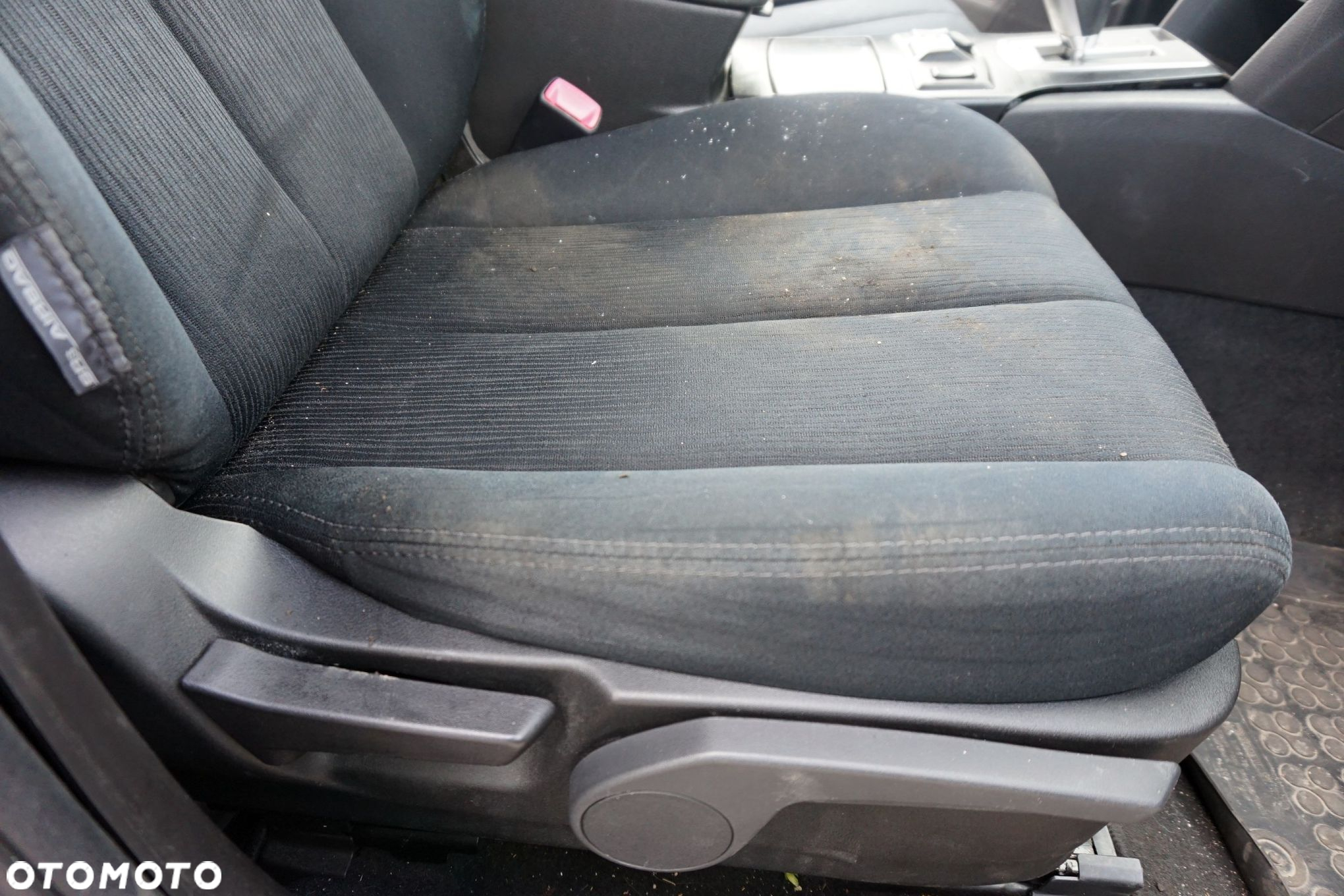 FOTEL PRZEDNI PRAWY OUTBACK IV BR KOMBI GRZANY SUBARU 2009-2014 - 2