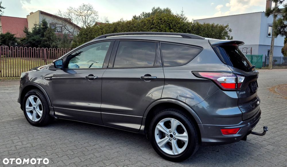 Ford Kuga 2.0 TDCi 4x2 ST-Line - 9
