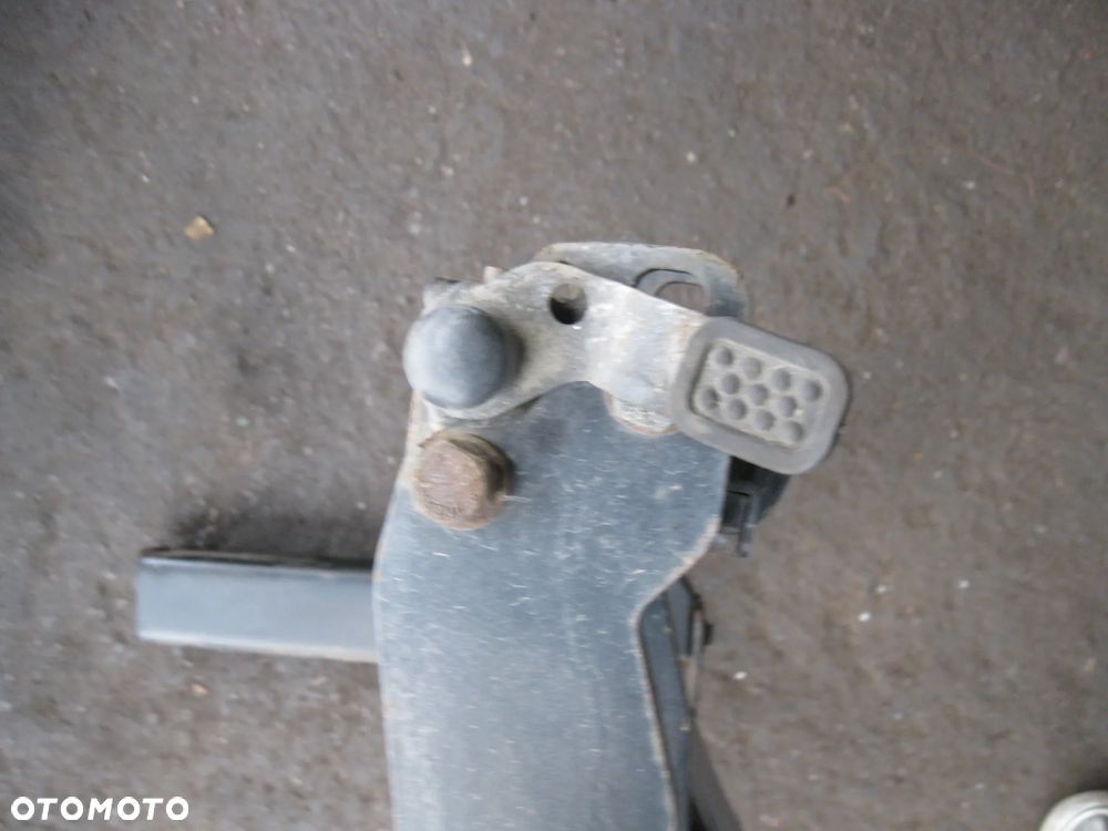 seat exeo hak holowniczy - 3