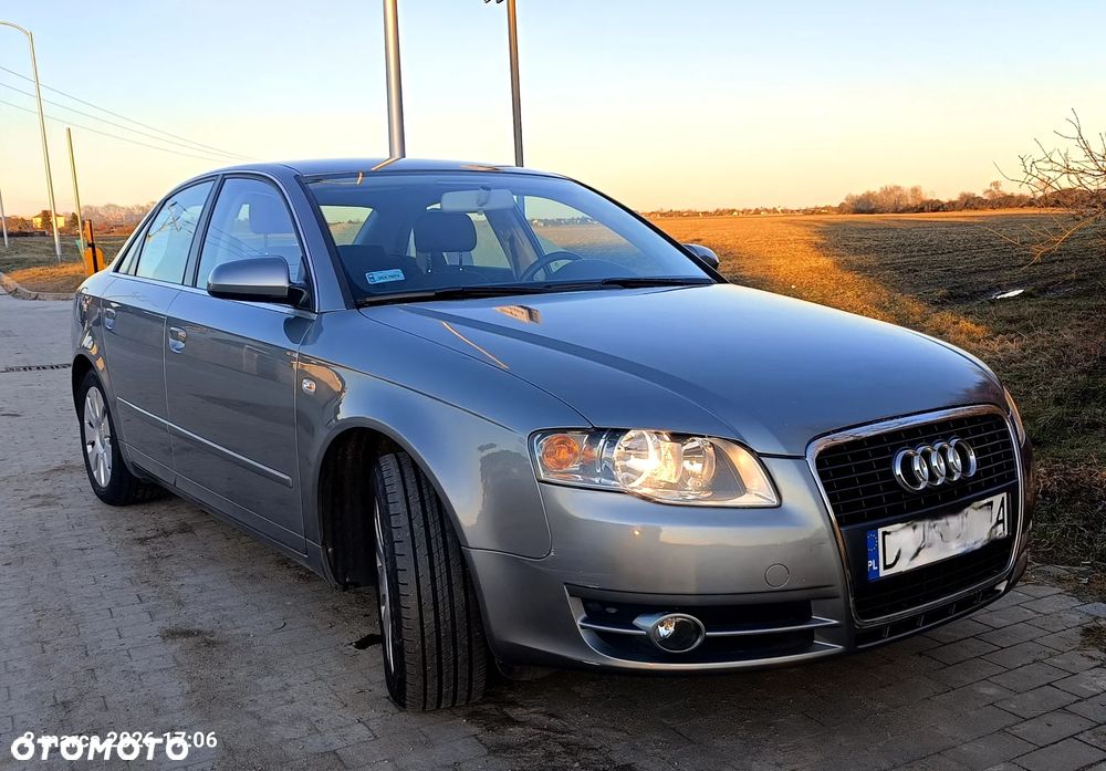 Audi A4 Limousine - 21