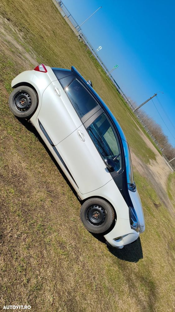 Toyota Yaris 1.5 L VVT-iE Start - 1