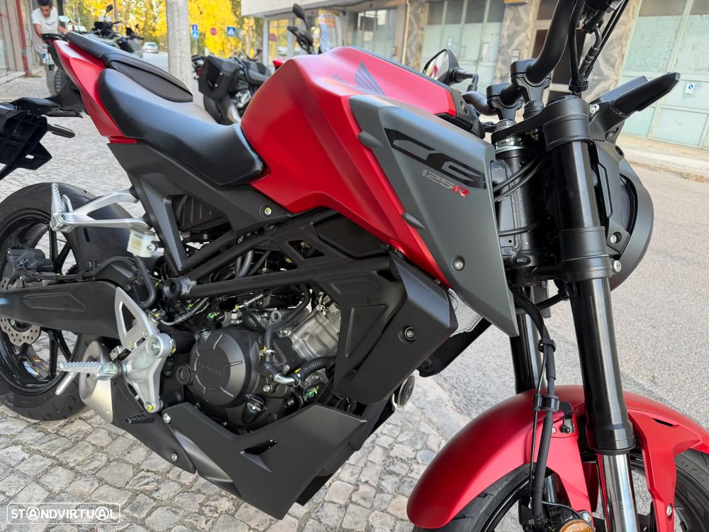 Honda CB 125 R - 7