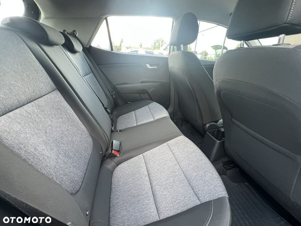 Kia Stonic - 12