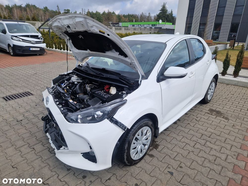 Toyota Yaris 1.0 Active - 10