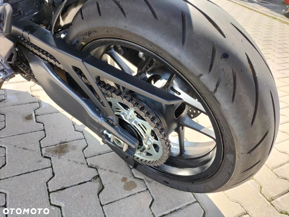 Yamaha MT - 14