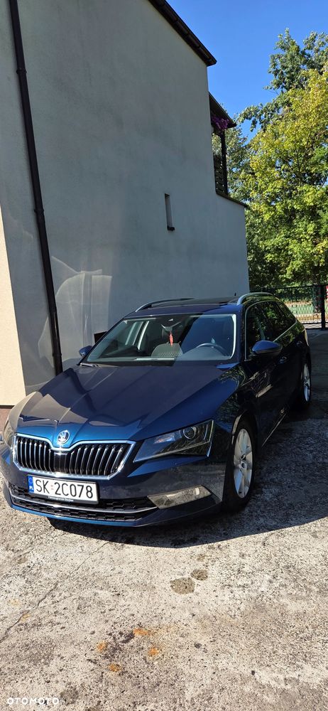 Skoda Superb 2.0 TDI Style DSG - 11