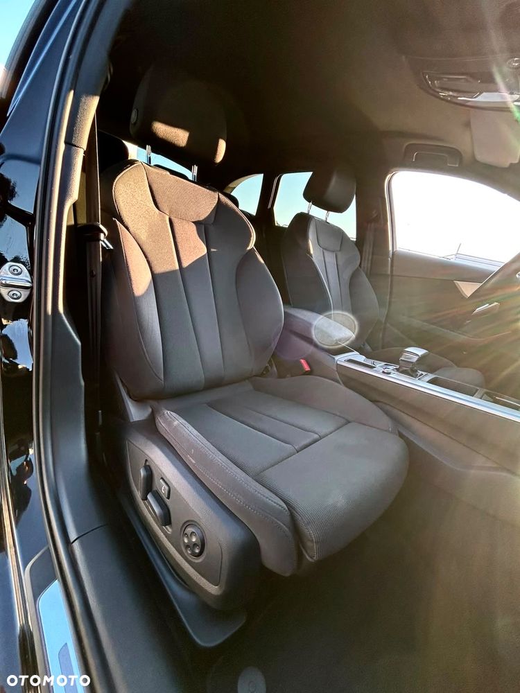 Audi A4 Avant 40 TDI quattro S tronic advanced - 9
