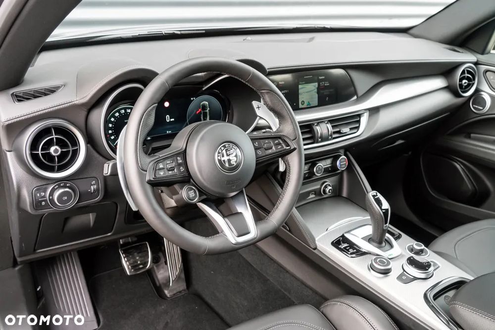 Alfa Romeo Stelvio 2.0 Turbo Veloce Q4 - 31