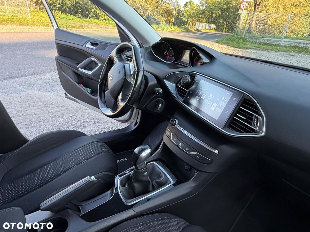 Peugeot 308 - 12