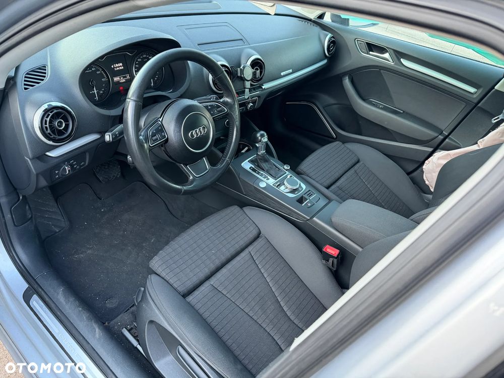 Volkswagen Golf 1.4 GTE Plug-In-Hybrid DSG - 20