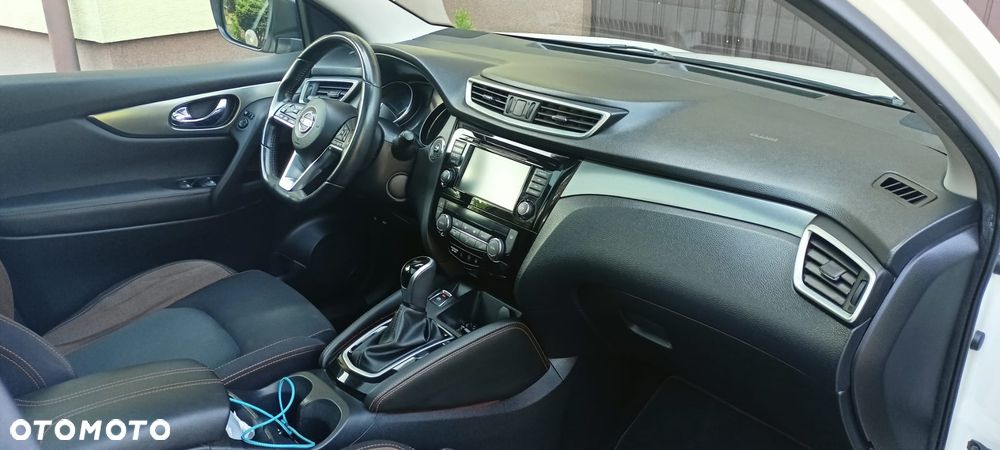 Nissan Qashqai 1.5 dCi DCT N-CONNECTA - 17